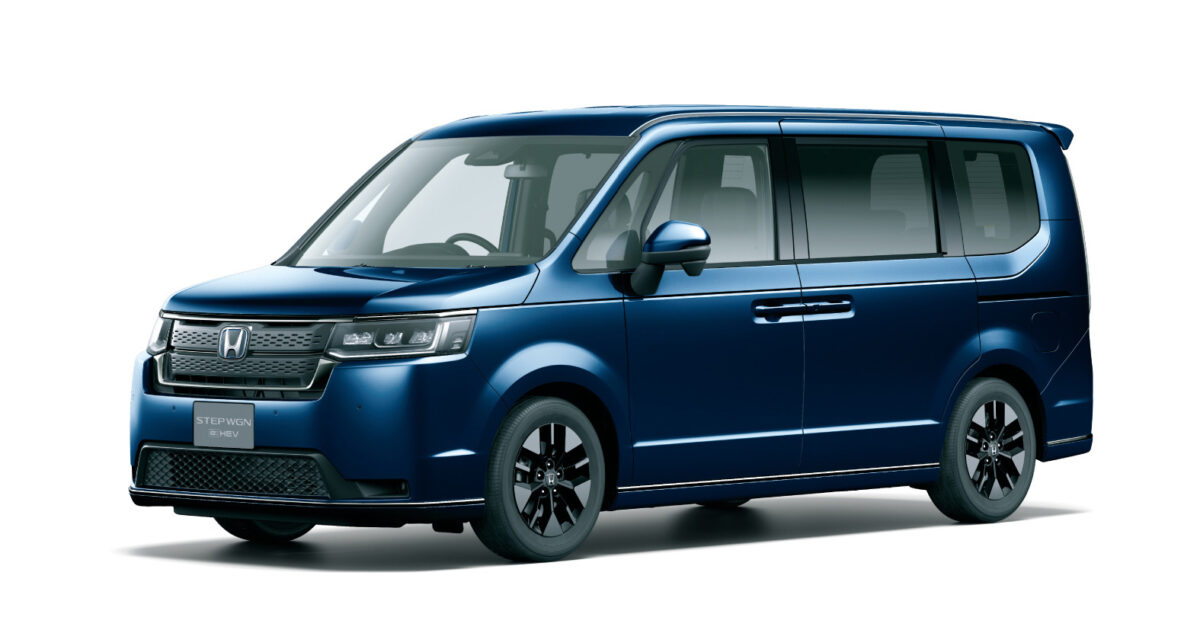 4220526-stepwgn_011H-1-