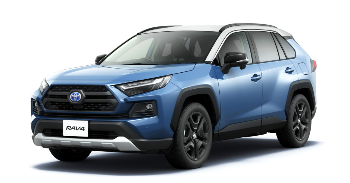 RAV4のグレードを比較！Adventure”OFFROAD package II”も！｜カーナレッジ