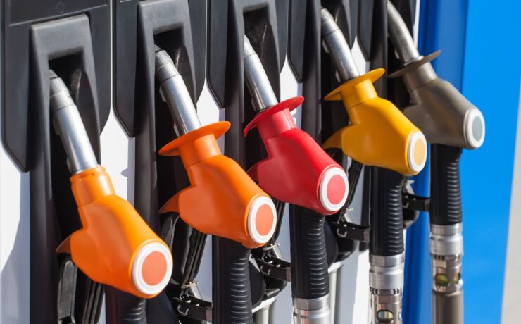 ガソリンエンジンとディーゼルエンジンの違いについて徹底解説!|カーナレッジ