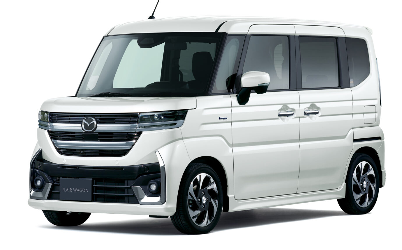 マツダの新型フレアワゴンの特徴・魅力・カラー・燃費・価格・スペック